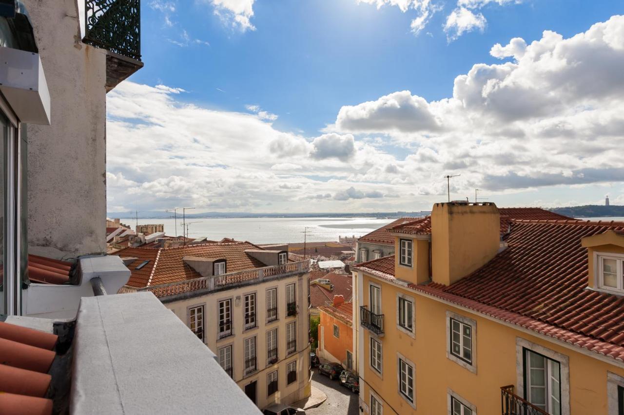 Lejlighed Alfama Charming With Amazing River View And Terrace