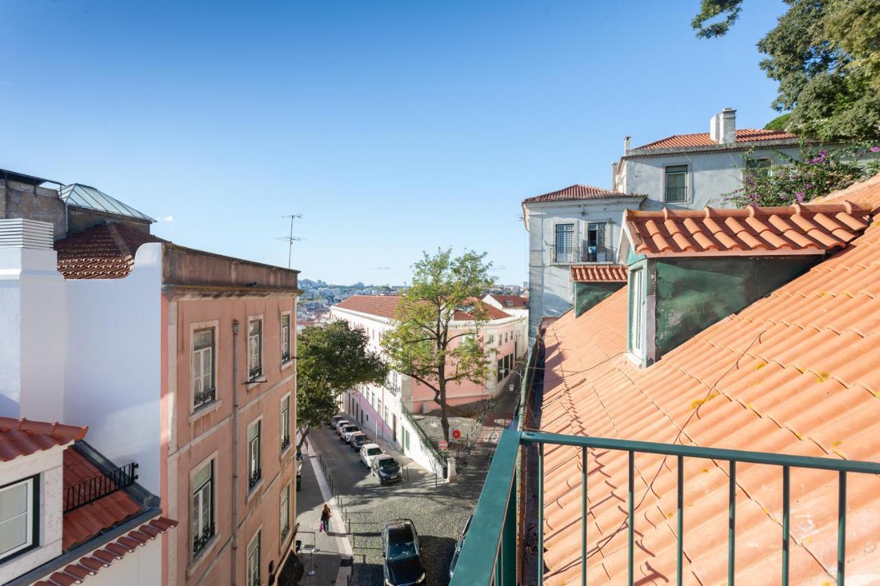Alfama Charming With Amazing River View And Terrace Apartamento Lisboa