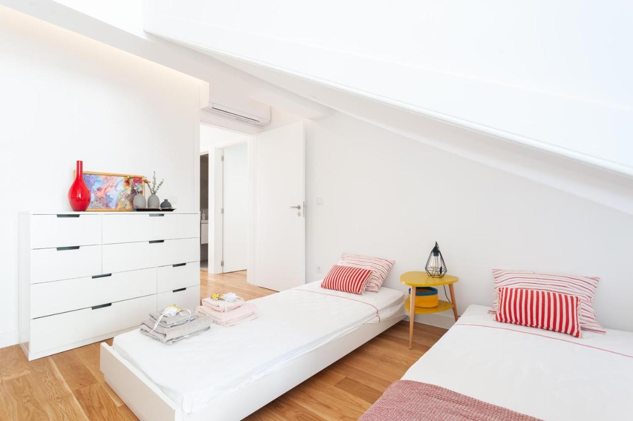 Alfama Charming With Amazing River View And Terrace Apartamento Lisboa